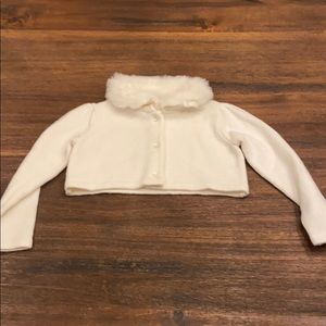 Janie and Jack shrug